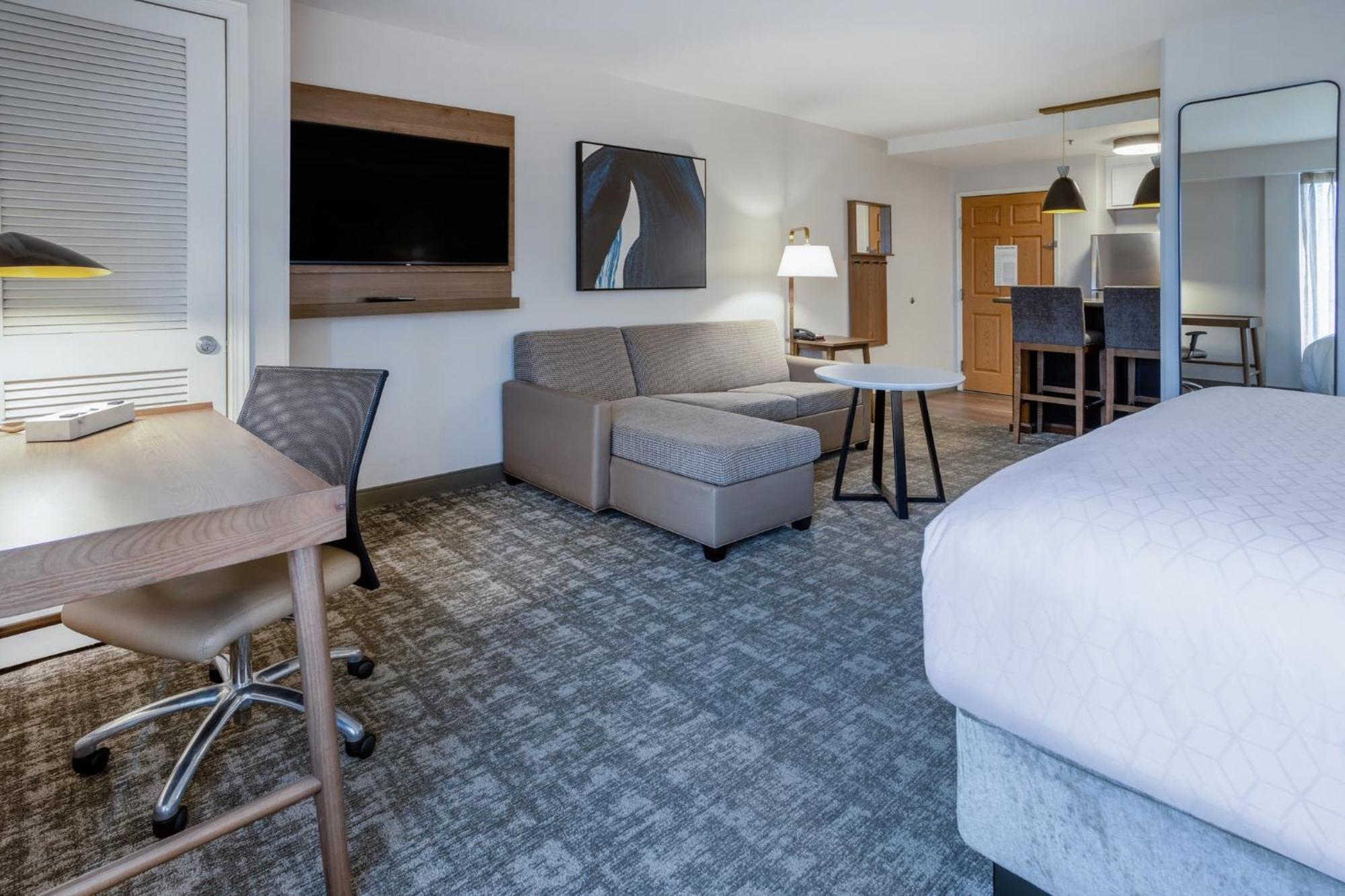 Staybridge Suites Wilmington East By Ihg Exterior photo